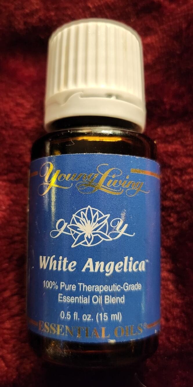 White Angelica Essential Oil Blend, Young Living, large bottle